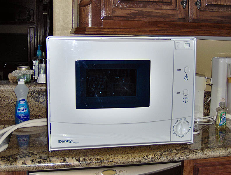 Danby Countertop Dishwasher