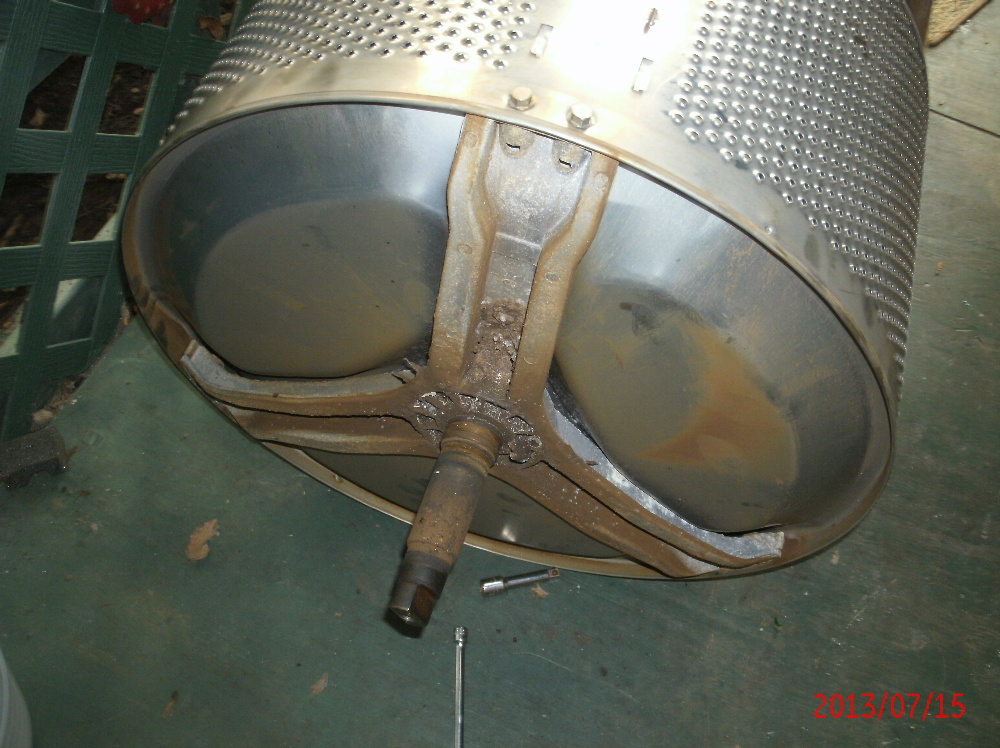 How To Prevent Front Load Washer Spider Arm From Corroding When Putting In A New One Diy Appliance Repair Help Appliantology Org A Master Samurai Tech Appliance Repair Dojo