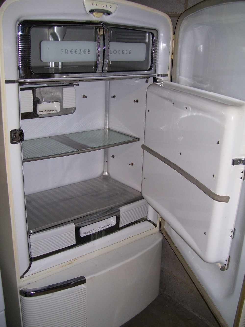 Antique Refrigerator / Freezer Cookie Jar, Omnibus, 1995. NOTE: Please Read  Entire Description. -  Sweden