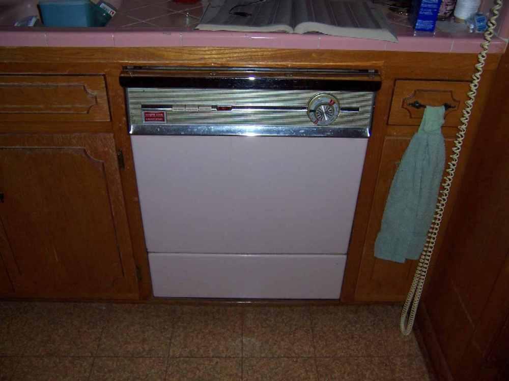 Waste hot sale king dishwasher
