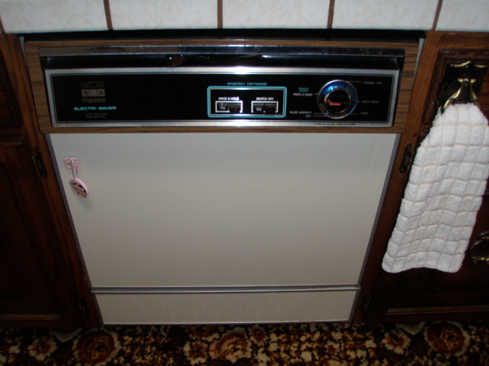 old frigidaire dishwasher