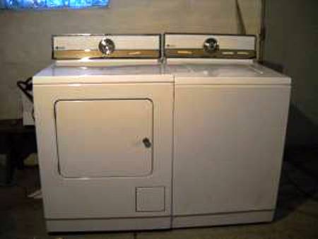 Vintage Washer Dryer Set on Craigslist