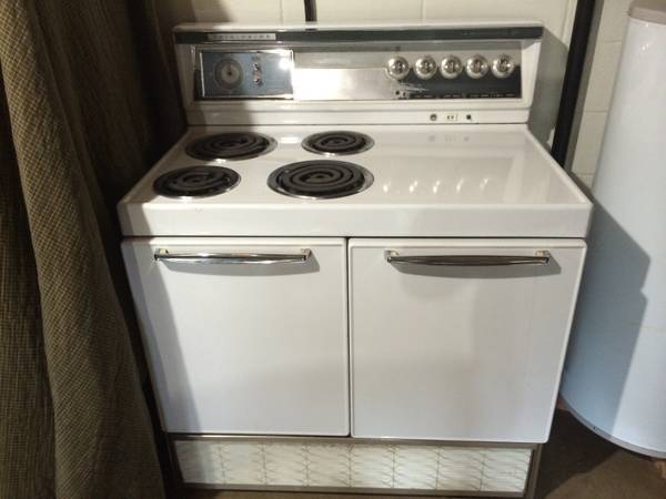 Frigidaire Electric oven - appliances - by owner - sale - craigslist