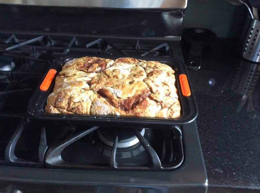 Lodge Cast Iron Biscuit Pan - The BBQ BRETHREN FORUMS.